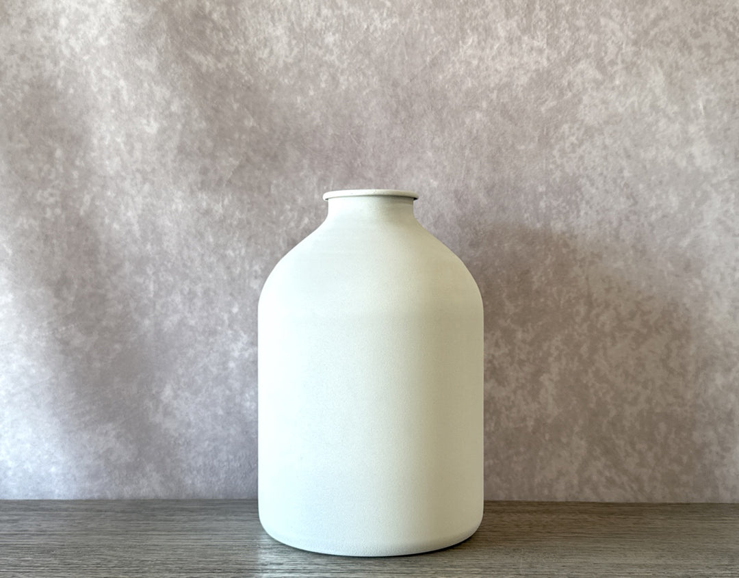 Ivy Vase - Matte White - Luv Sola Flowers