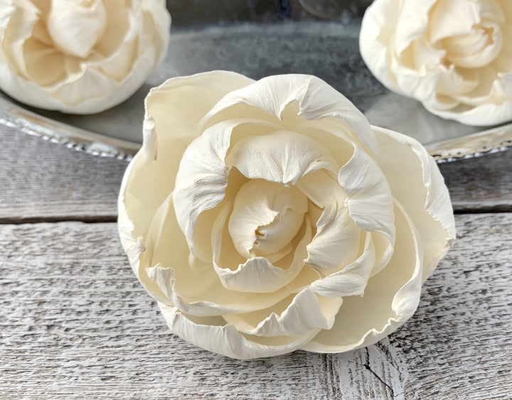 Sola Wood Flowers - Closed Peony