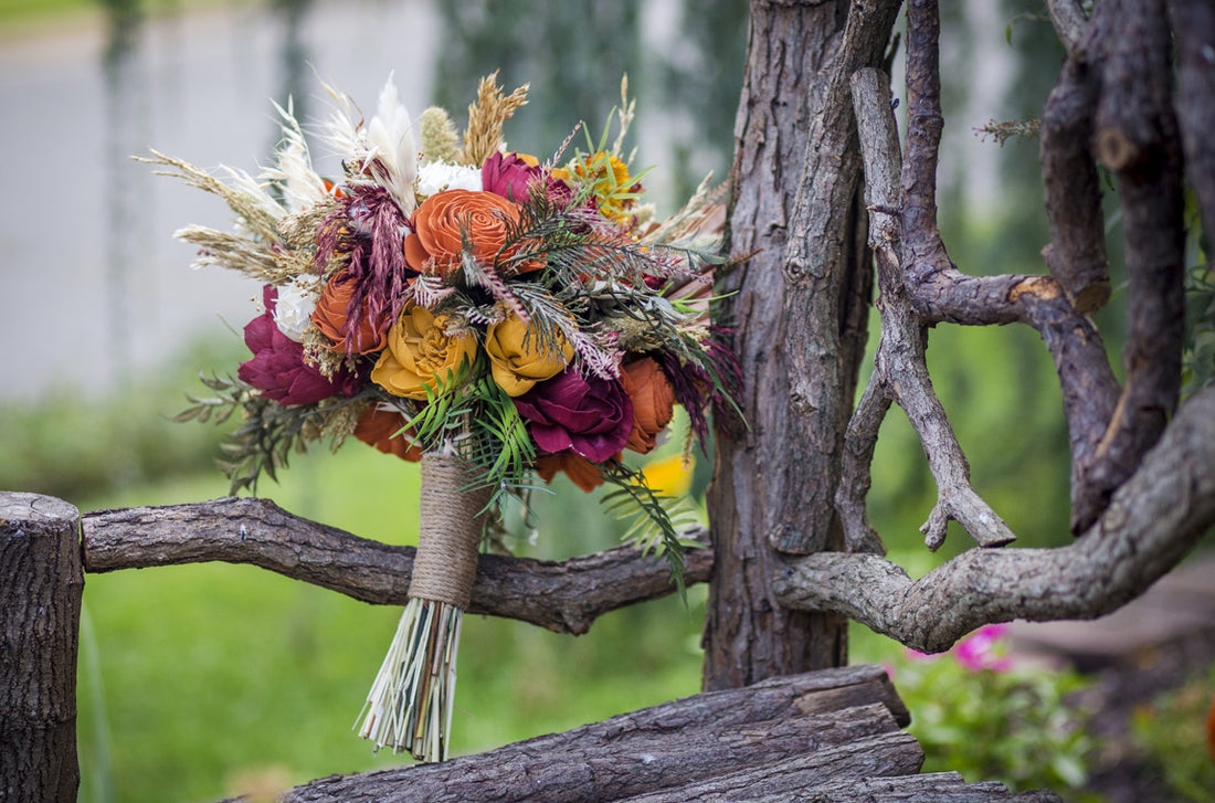 How to Create Wooden Flower Arrangements for the Seasons