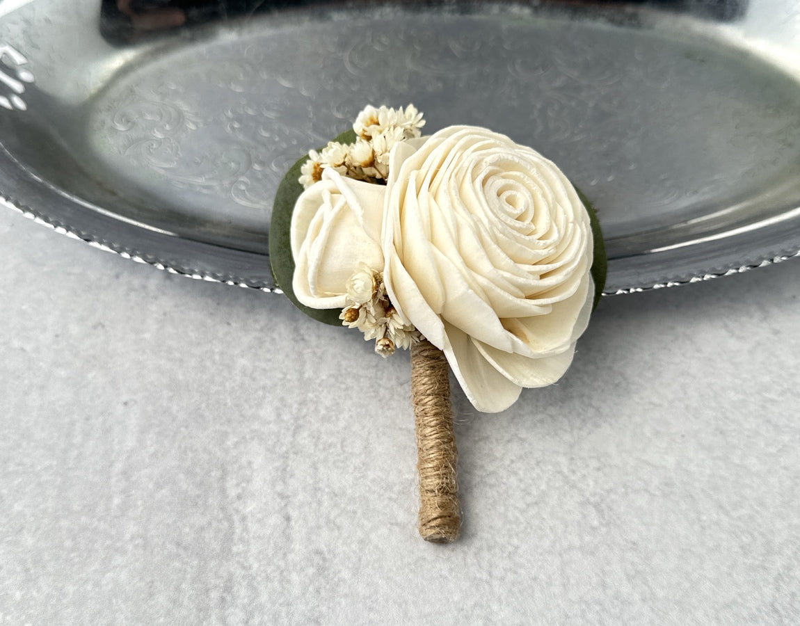 Sola Wood Flowers - Boutonniere Raw - Luv Sola Flowers