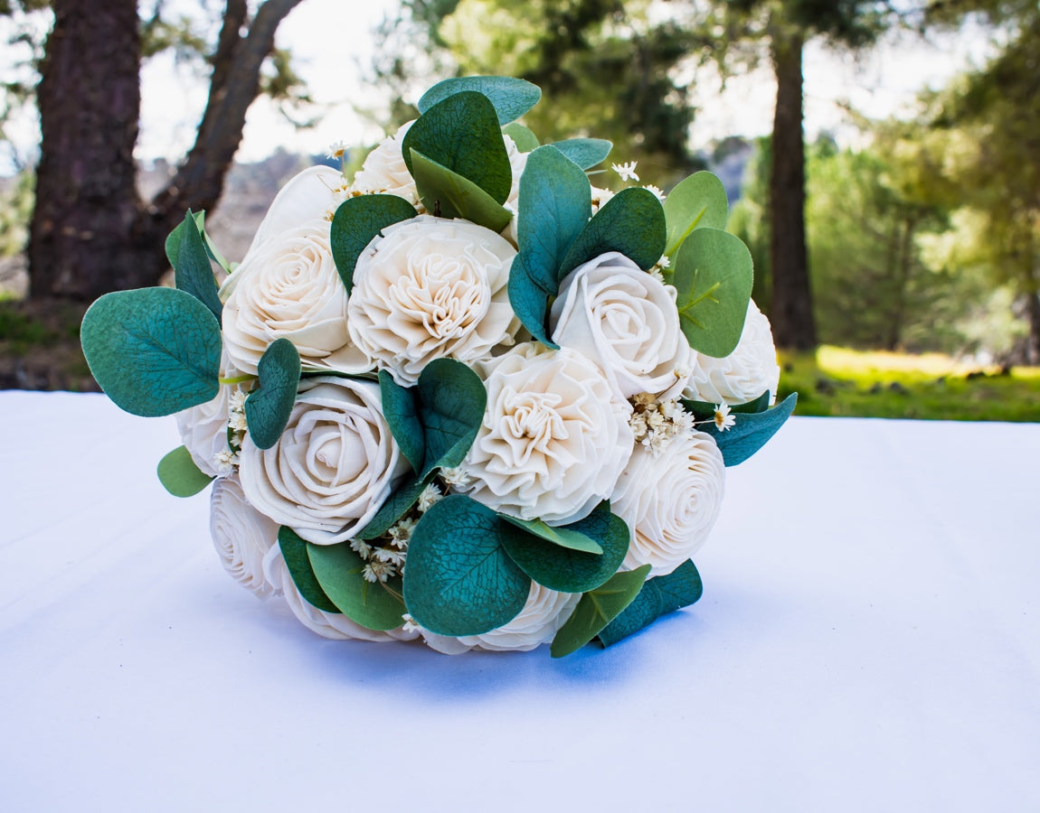 Sola Wood Flowers - Large Bridesmaid Bouquet Raw - Luv Sola Flowers