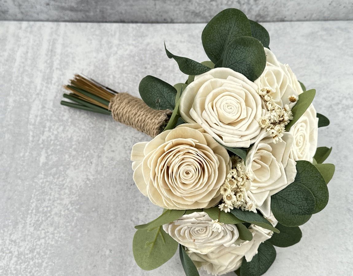 Sola Wood Flowers - Medium Bridesmaid Bouquet Raw - Luv Sola Flowers