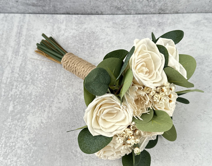Sola Wood Flowers - Small Bridesmaid Bouquet Raw - Luv Sola Flowers