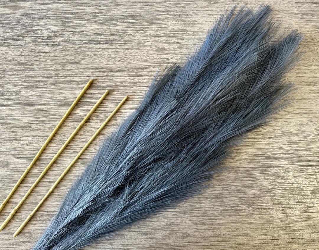 Tall Faux Pampas Grass - Blue Gray - Luv Sola Flowers